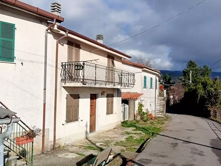 Immagine 4 di Casa indipendente in vendita  in la costa di Scogna 5 a Sesta Godano