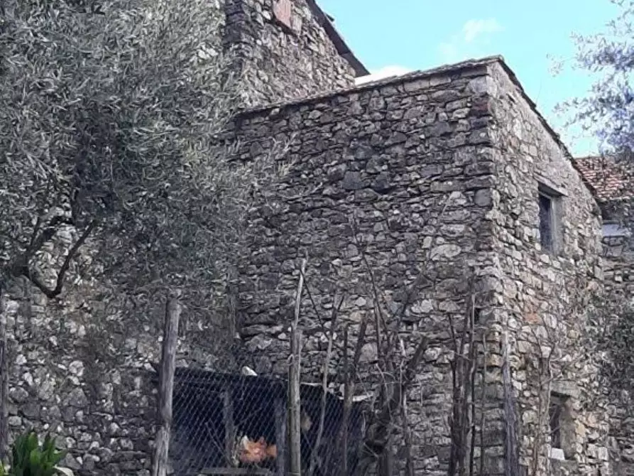 Immagine 1 di Rustico / casale in vendita  in Scogna superiore a Sesta Godano