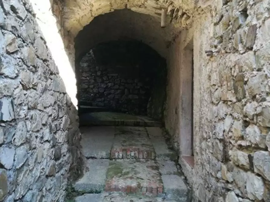 Immagine 11 di Rustico / casale in vendita  in Scogna superiore a Sesta Godano