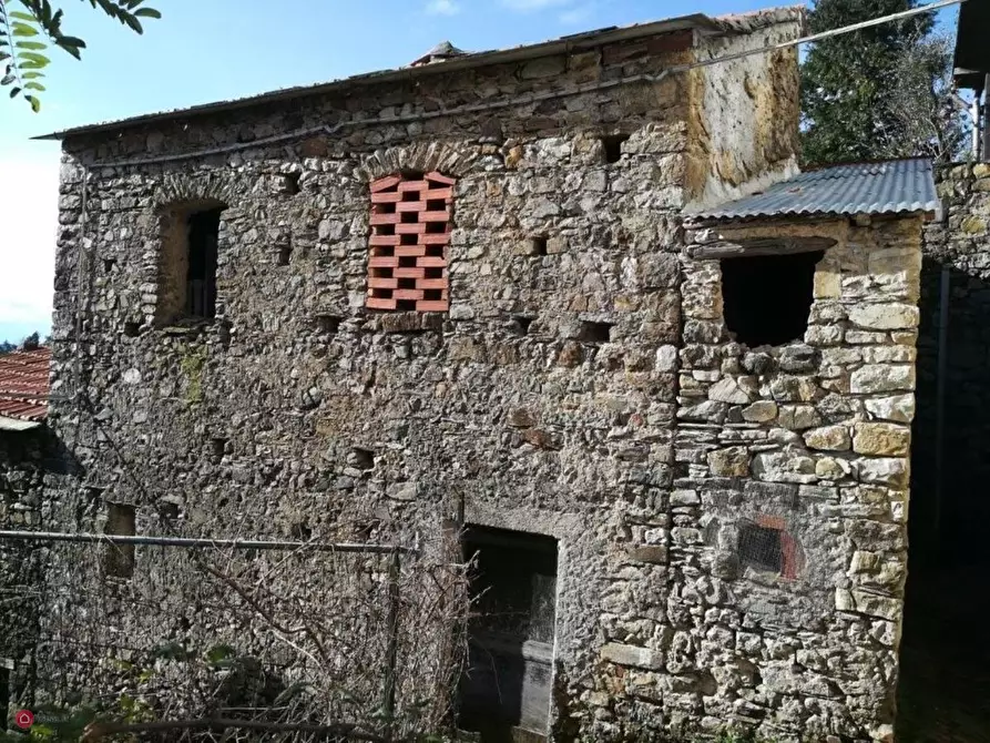 Immagine 2 di Rustico / casale in vendita  in Scogna superiore a Sesta Godano