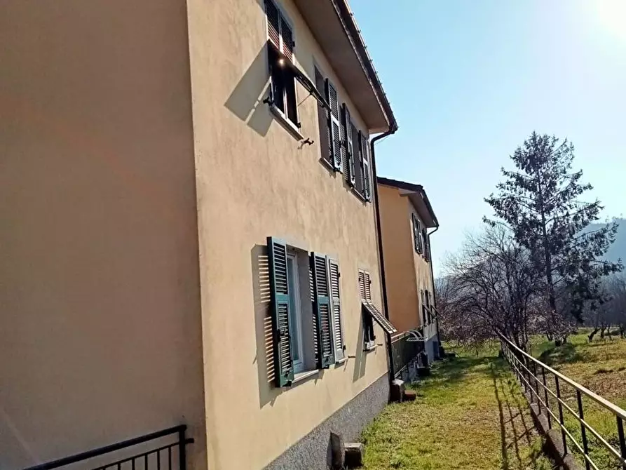 Immagine 6 di Appartamento in vendita  in Roma 90 a Sesta Godano