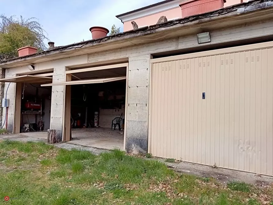 Immagine 7 di Villa in vendita  in Godano a Sesta Godano