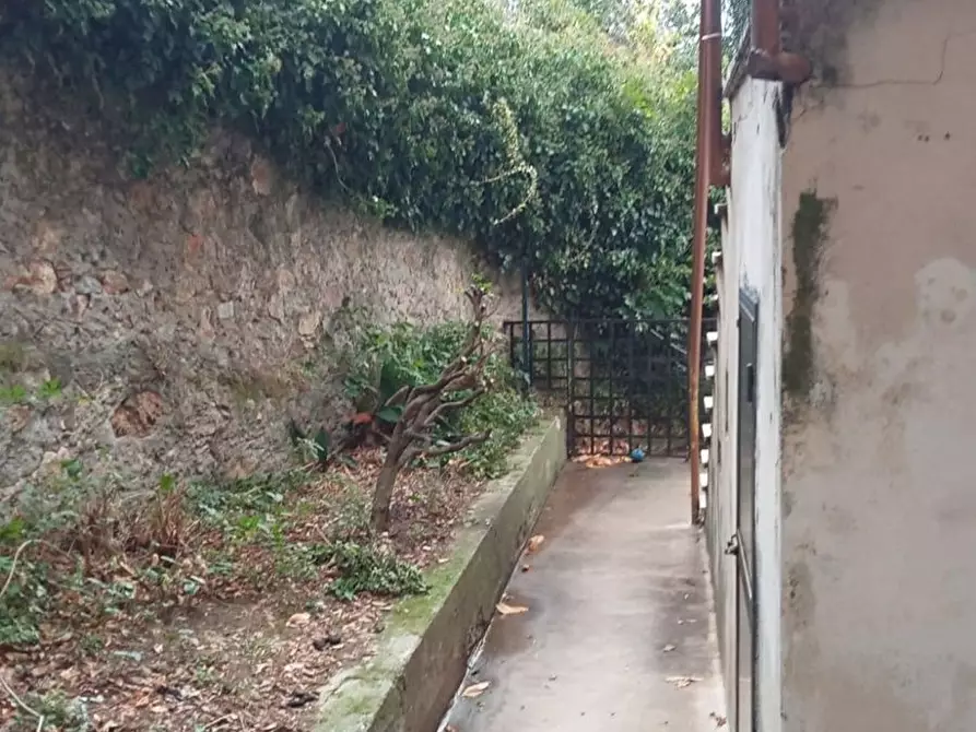 Immagine 12 di Appartamento in vendita  in Biancamano 243 a La Spezia