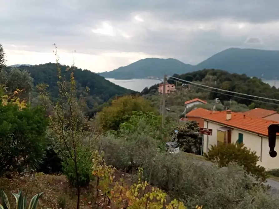 Immagine 16 di Appartamento in vendita  in Biancamano 243 a La Spezia