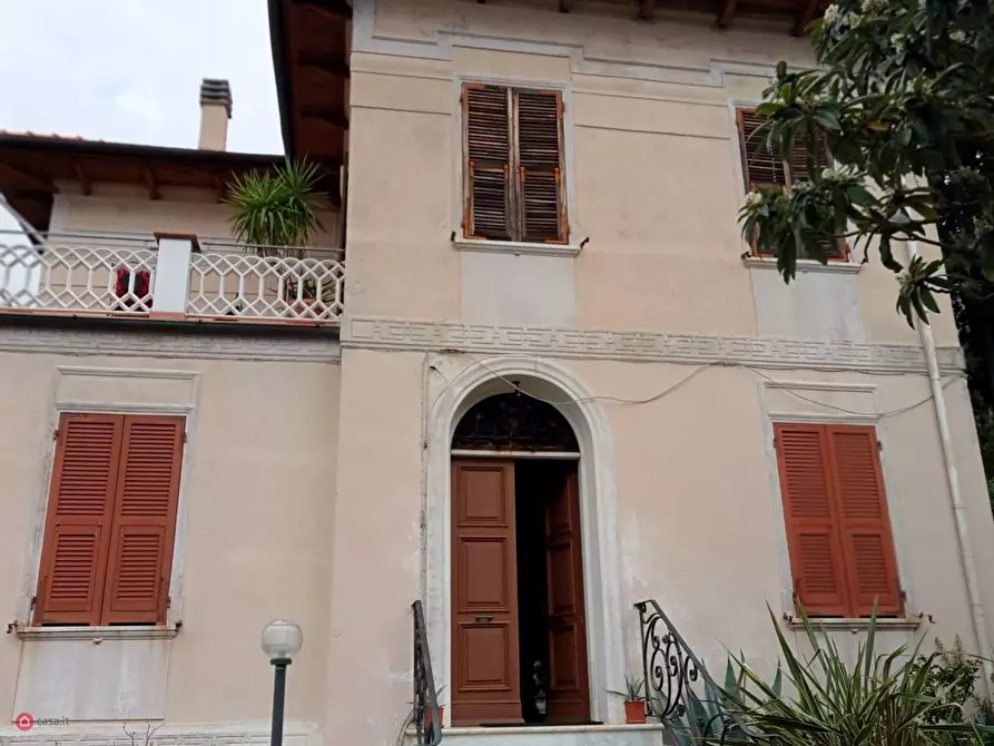 Immagine 2 di Appartamento in vendita  in Biancamano 243 a La Spezia