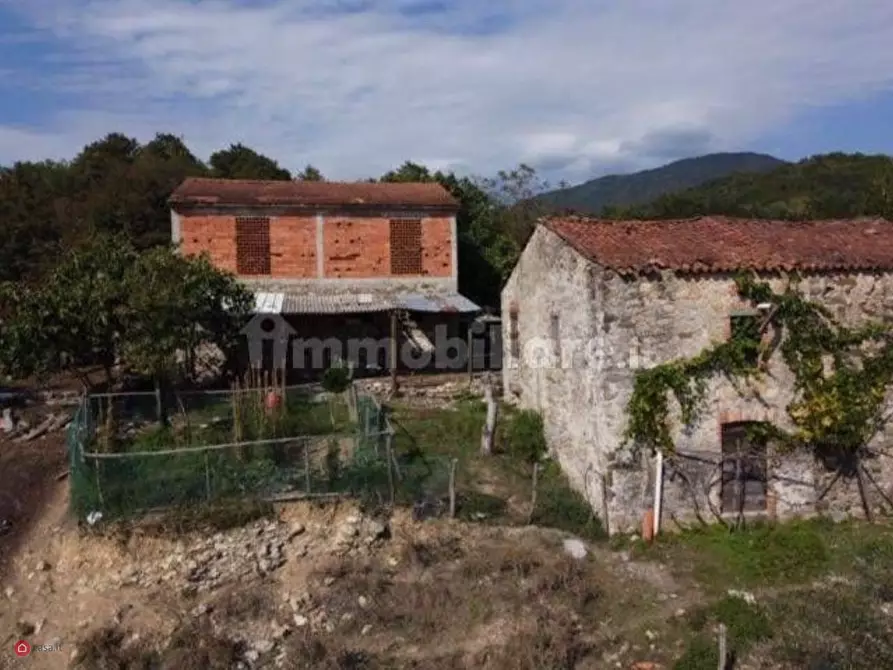 Immagine 8 di Appartamento in vendita  a Villafranca In Lunigiana