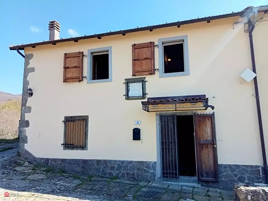 Immagine 1 di Casa indipendente in vendita  in Località Cerri 56 a Fivizzano