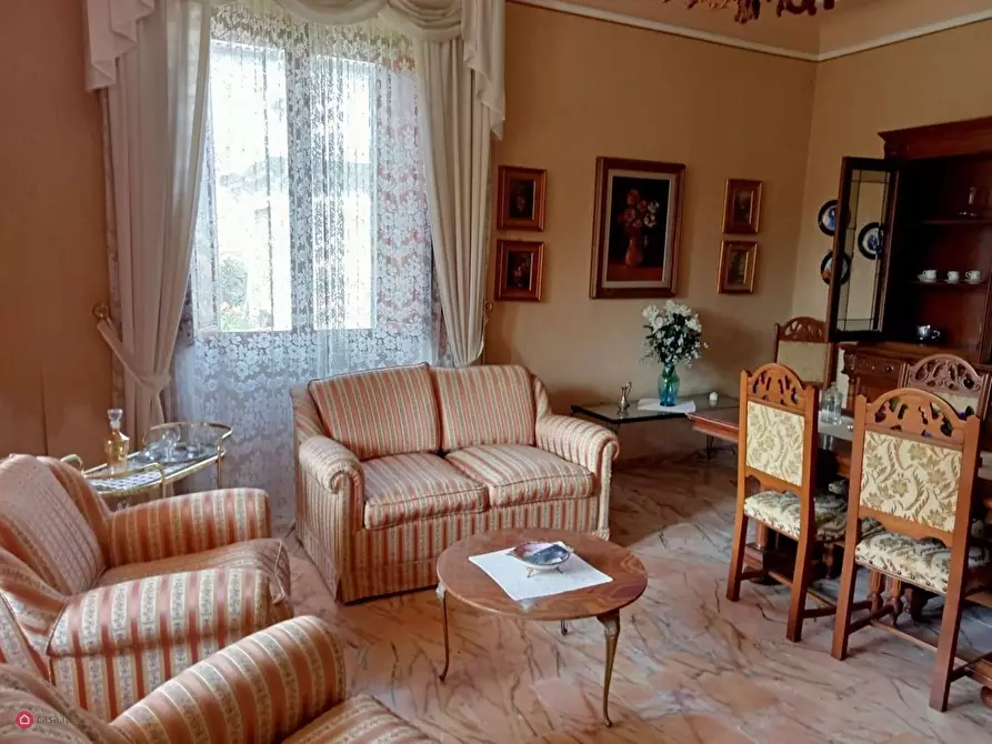 Immagine 12 di Villa in vendita  in Via Roma 212 a Tresana