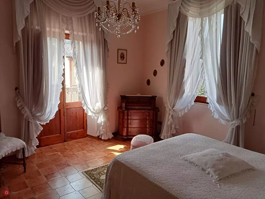 Immagine 15 di Villa in vendita  in Via Roma 212 a Tresana