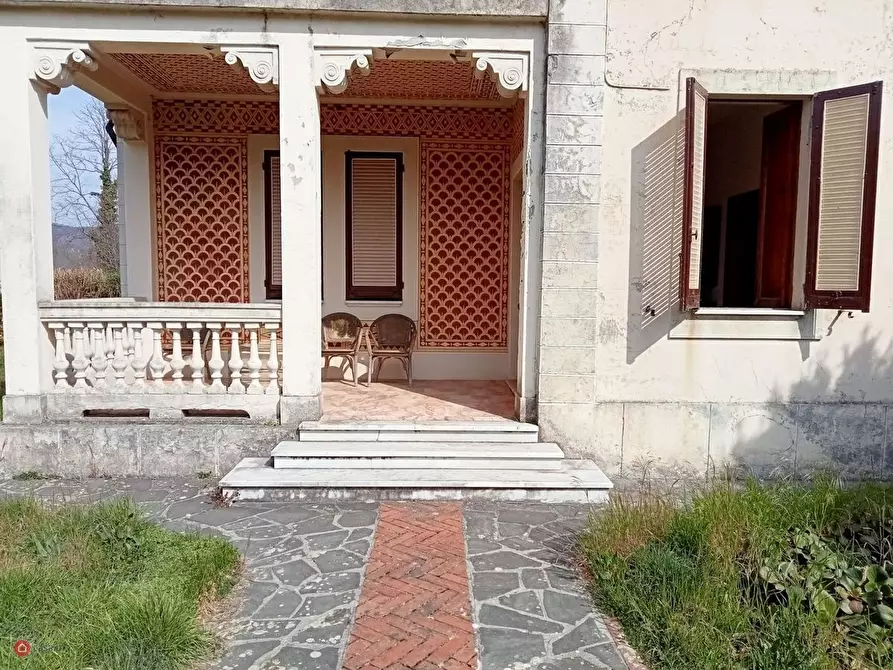 Immagine 6 di Villa in vendita  in Via Roma 212 a Tresana