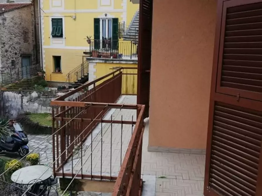 Immagine 13 di Appartamento in vendita  in ponzò 44 a Riccò Del Golfo Di Spezia