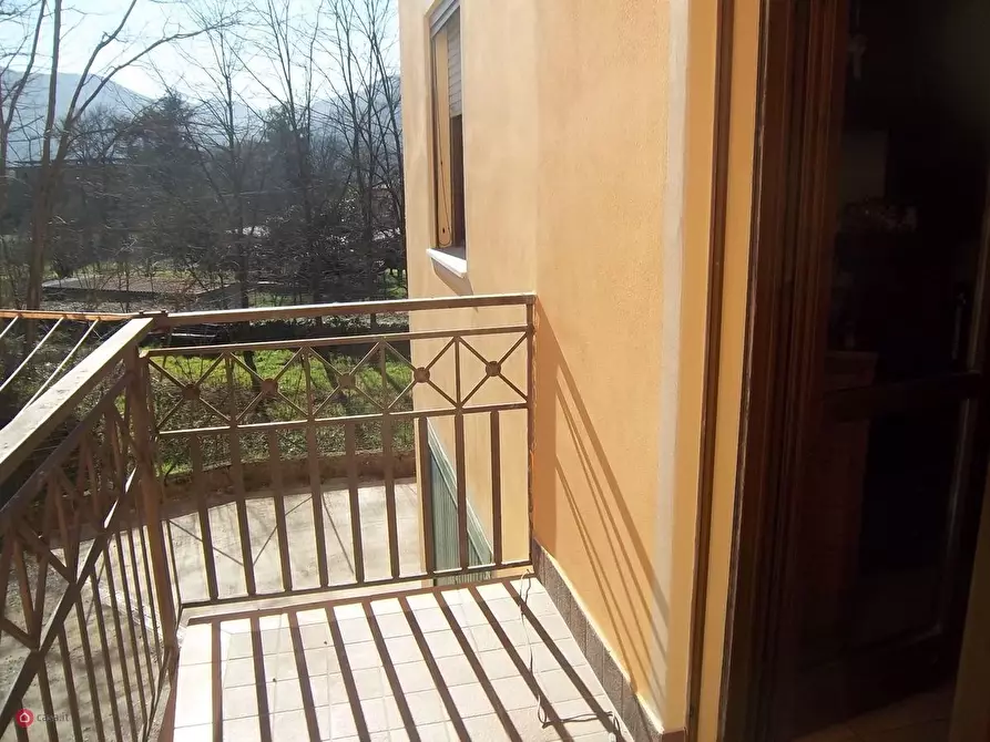 Immagine 10 di Appartamento in vendita  in Ponticello 10 a Filattiera