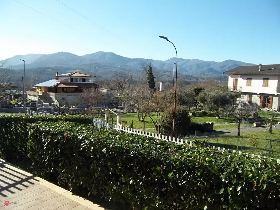 Immagine 11 di Appartamento in vendita  in Ponticello 10 a Filattiera