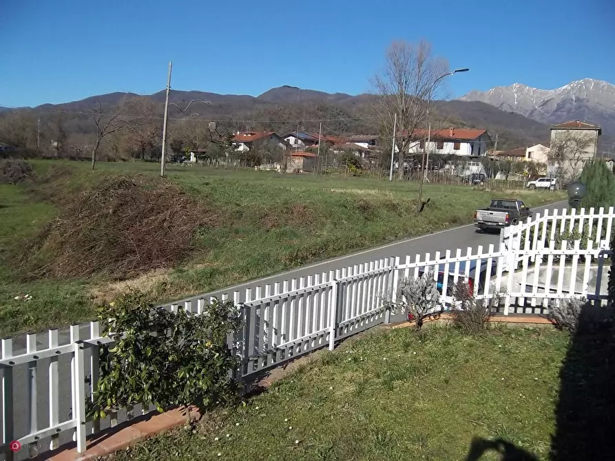 Immagine 12 di Appartamento in vendita  in Ponticello 10 a Filattiera