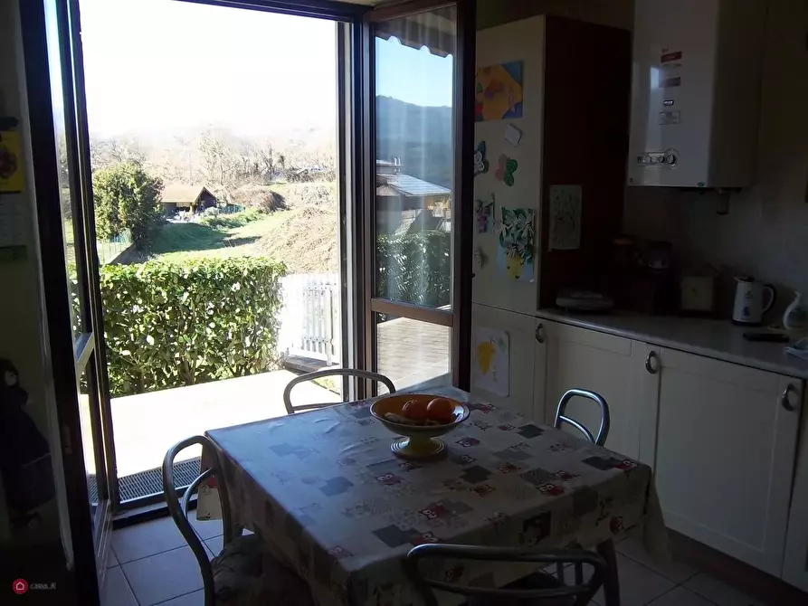 Immagine 17 di Appartamento in vendita  in Ponticello 10 a Filattiera