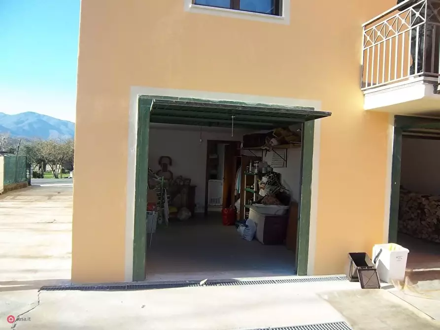 Immagine 4 di Appartamento in vendita  in Ponticello 10 a Filattiera