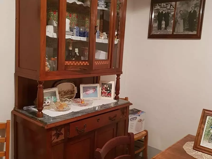 Immagine 15 di Casa bifamiliare in vendita  in dei piani a Zignago