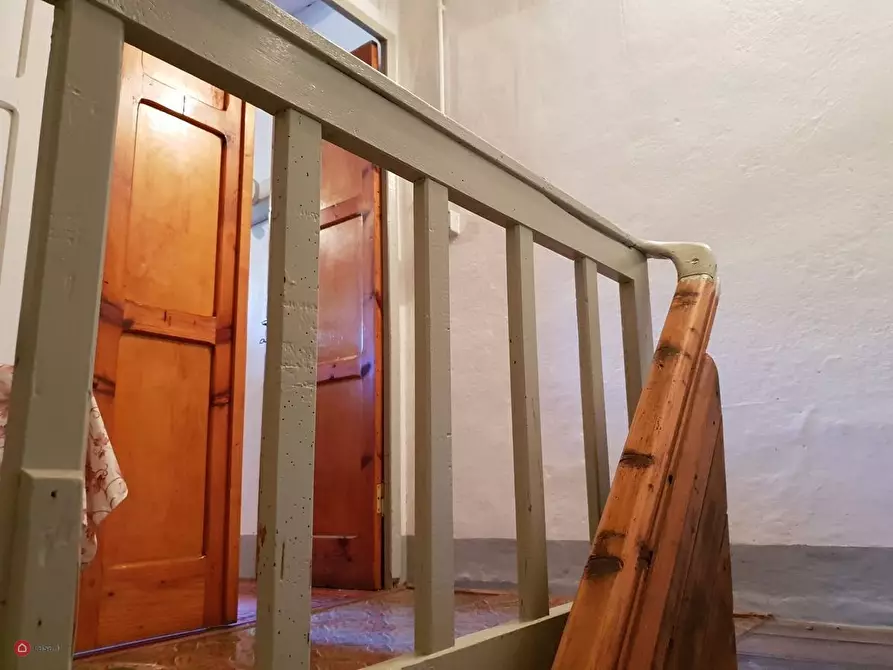 Immagine 16 di Casa bifamiliare in vendita  in dei piani a Zignago