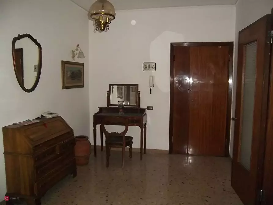 Immagine 13 di Appartamento in vendita  in Via Sobborgo Emiliano 28 A a Sarzana