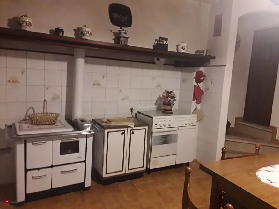 Immagine 15 di Casa indipendente in vendita  in Gassano a Fivizzano