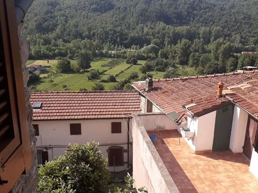 Immagine 7 di Casa indipendente in vendita  in Gassano a Fivizzano
