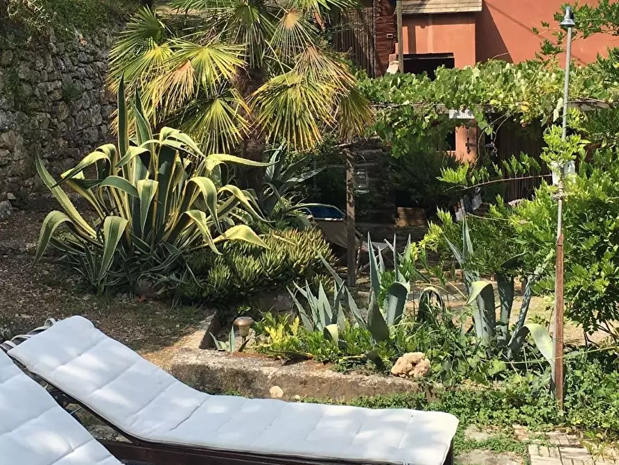 Immagine 16 di Casa indipendente in vendita  in palmaria a Portovenere