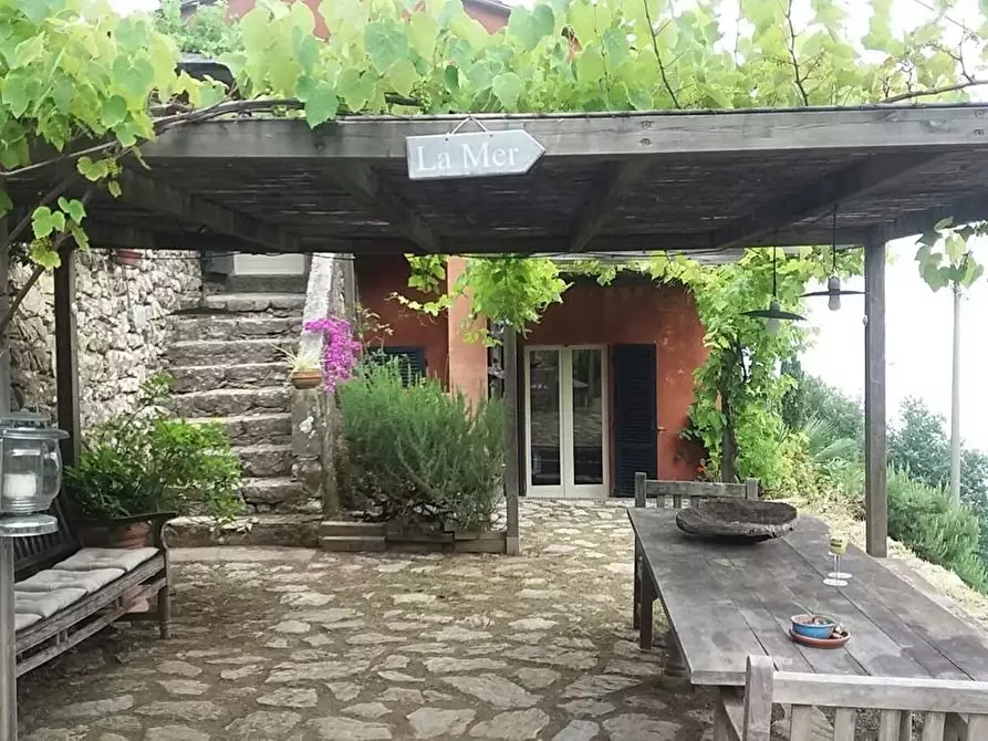 Immagine 4 di Casa indipendente in vendita  in palmaria a Portovenere
