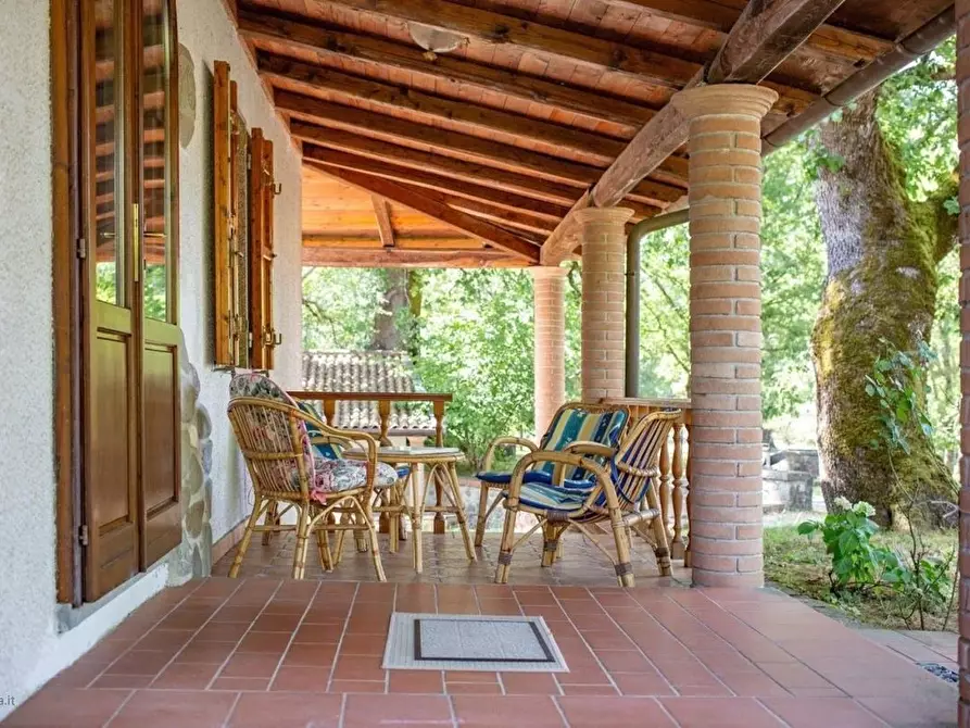 Immagine 3 di Villa in vendita  in serricciolo a Aulla