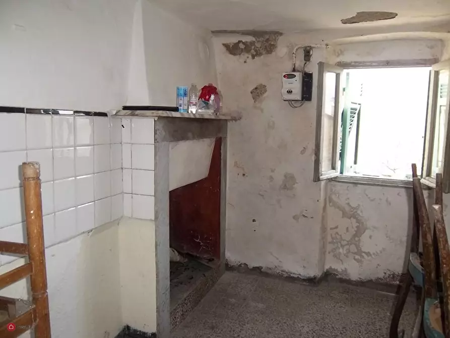 Immagine 13 di Appartamento in vendita  in Via San Rocco a Fosdinovo