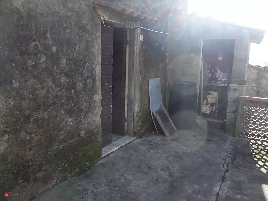 Immagine 15 di Appartamento in vendita  in Via San Rocco a Fosdinovo