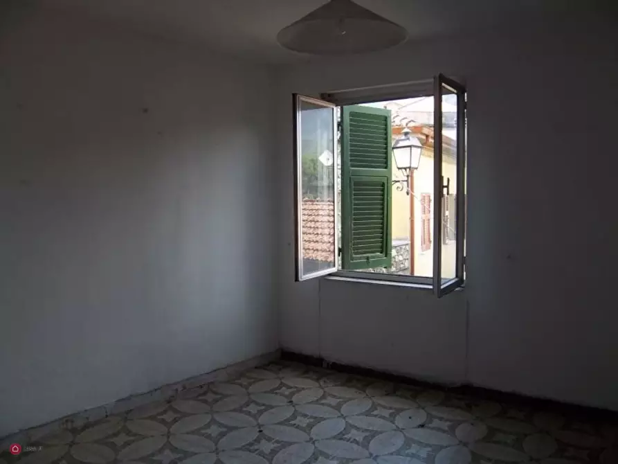 Immagine 17 di Casa indipendente in vendita  a Sesta Godano