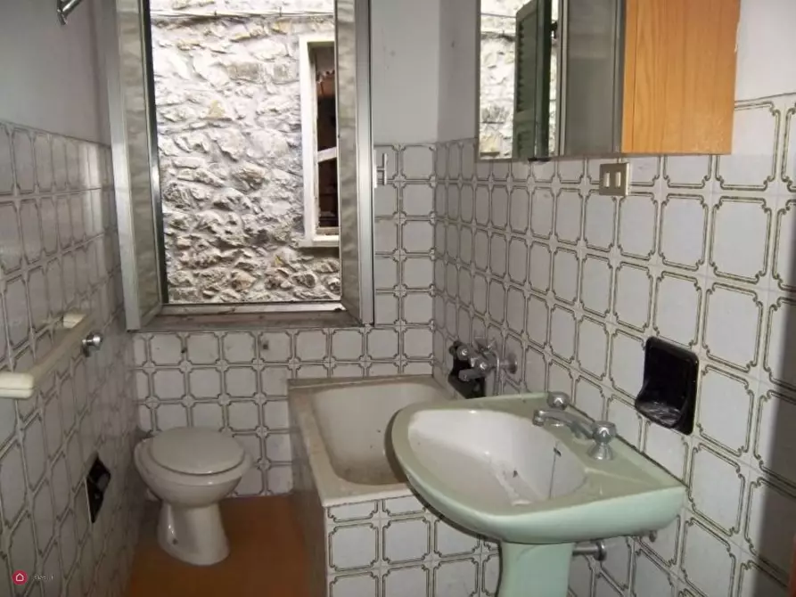 Immagine 18 di Casa indipendente in vendita  a Sesta Godano