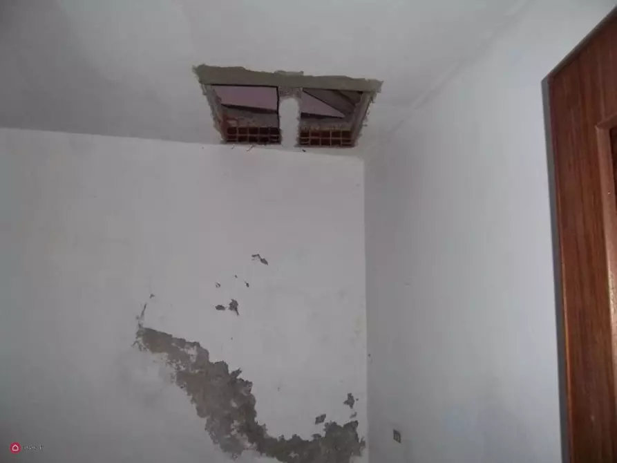 Immagine 8 di Casa indipendente in vendita  a Sesta Godano