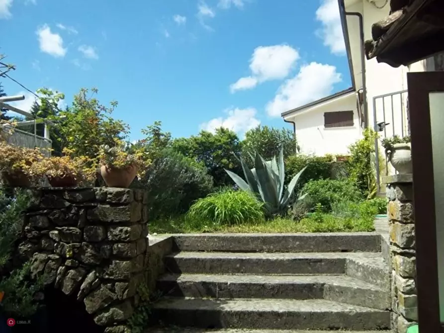 Immagine 2 di Casa indipendente in vendita  a Sesta Godano