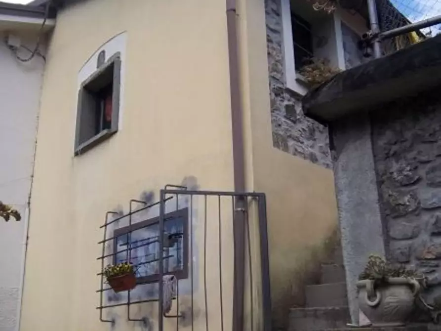 Immagine 4 di Casa indipendente in vendita  a Sesta Godano