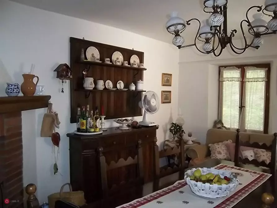 Immagine 10 di Casa indipendente in vendita  a Licciana Nardi