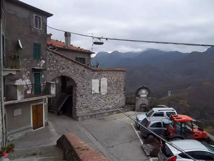 Immagine 1 di Casa indipendente in vendita  a Fosdinovo