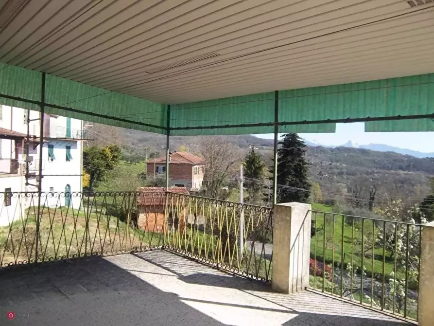 Immagine 1 di Casa indipendente in vendita  a Bagnone