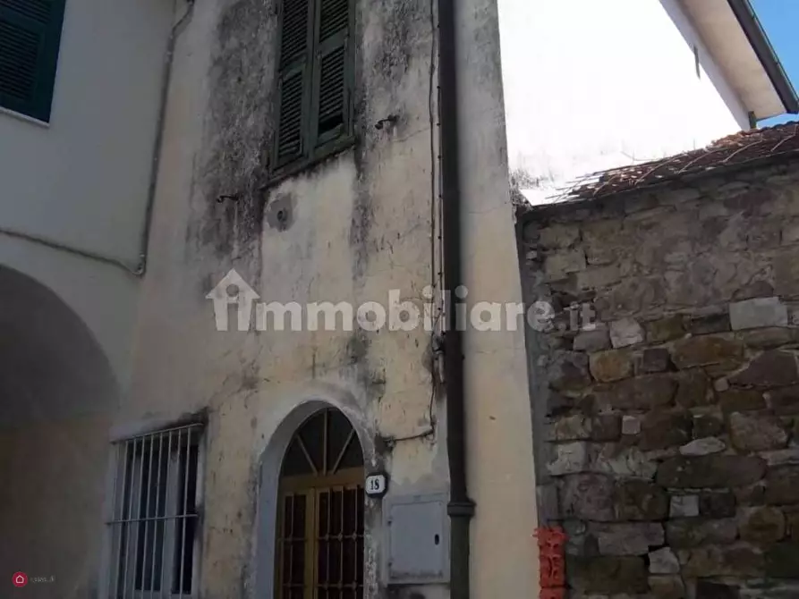 Immagine 16 di Casa indipendente in vendita  a Bagnone