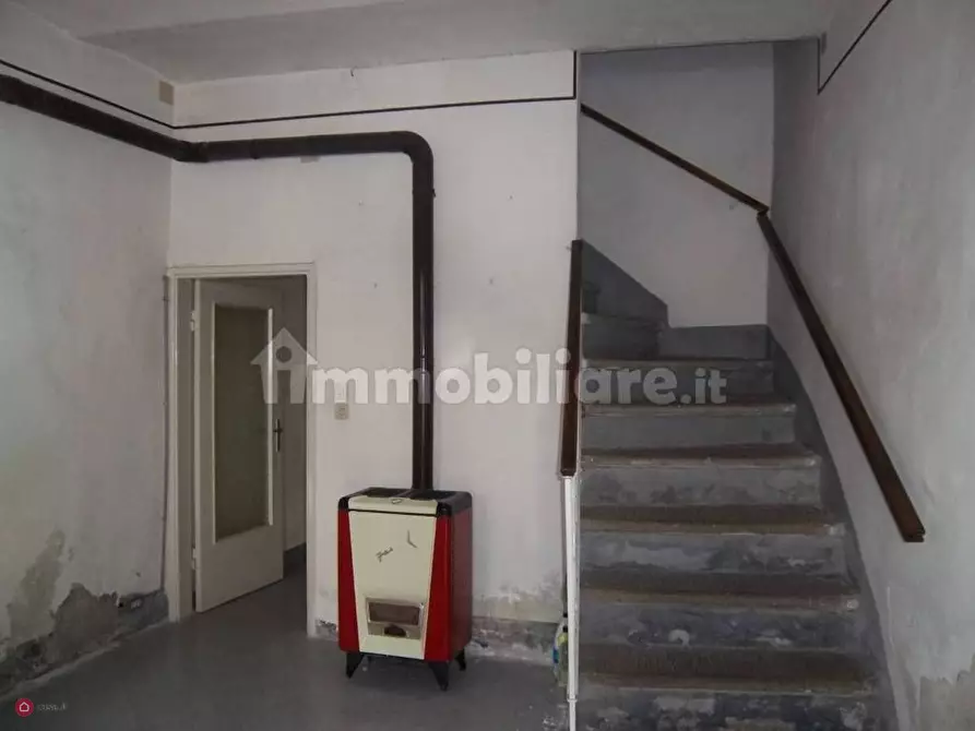 Immagine 17 di Casa indipendente in vendita  a Bagnone