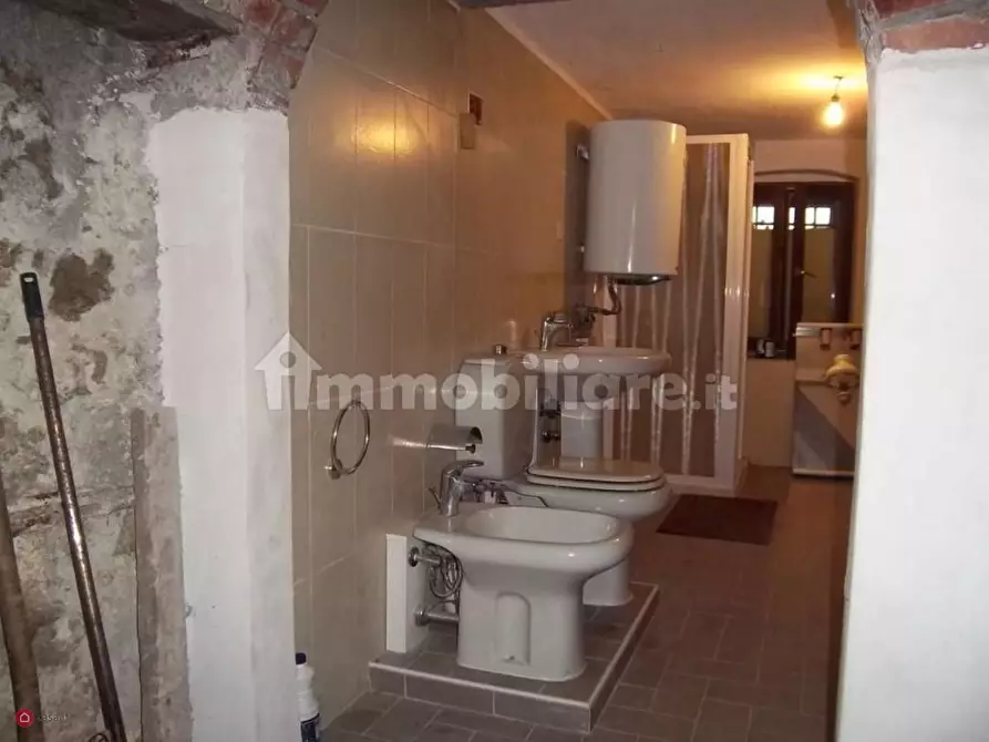 Immagine 18 di Casa indipendente in vendita  a Brugnato