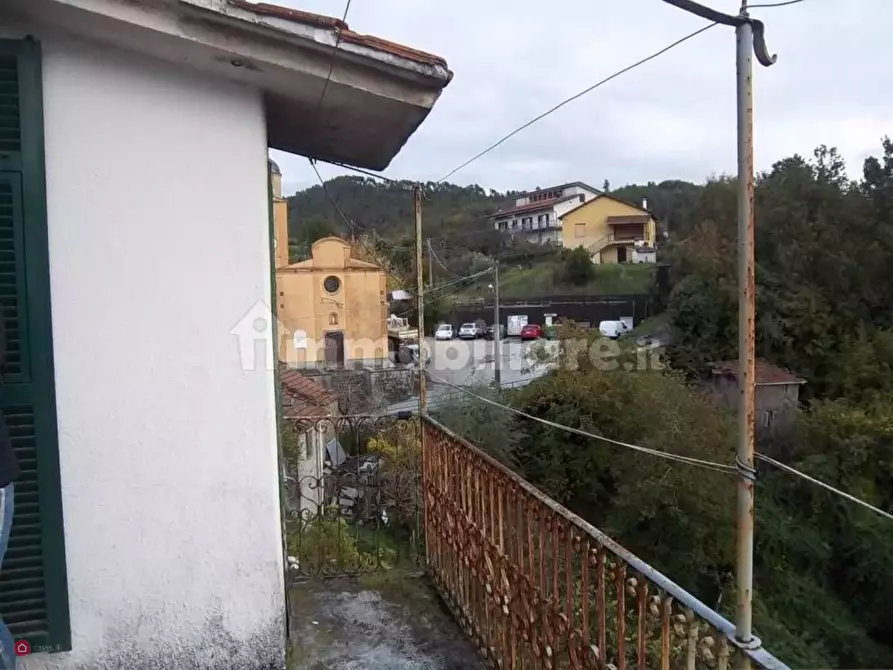 Immagine 2 di Casa indipendente in vendita  a Brugnato