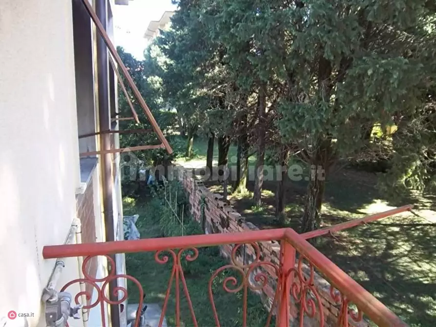 Immagine 13 di Casa bifamiliare in vendita  a Villafranca In Lunigiana