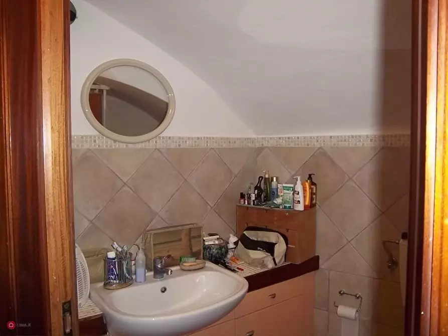 Immagine 12 di Casa indipendente in vendita  a Bagnone