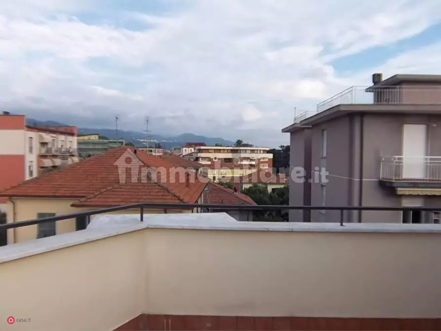 Immagine 17 di Appartamento in vendita  a Sarzana