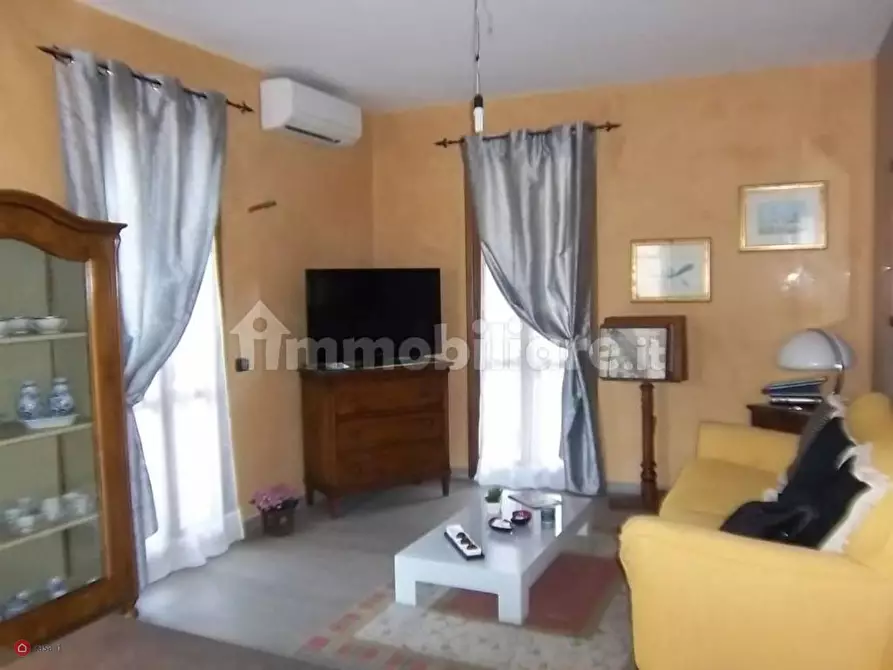 Immagine 3 di Appartamento in vendita  a Sarzana