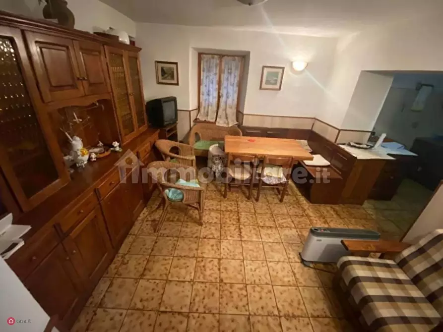 Immagine 13 di Villa in vendita  a Bagnone