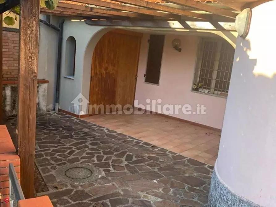 Immagine 5 di Villa in vendita  a Bagnone