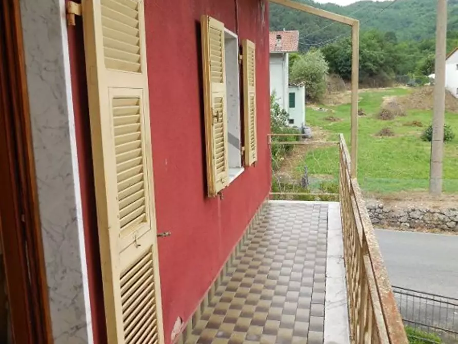 Immagine 6 di Casa indipendente in vendita  in Via Provinciale Pian Di Molino 30 a Fivizzano