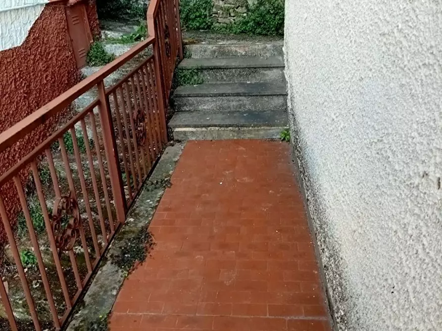 Immagine 2 di Appartamento in vendita  in Via della Chiesa 1 -2 a Brugnato